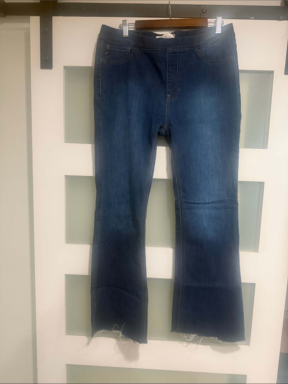 Kancan Women’s 15/31 Dark Blue Stretch Bootcut Jeans pull on